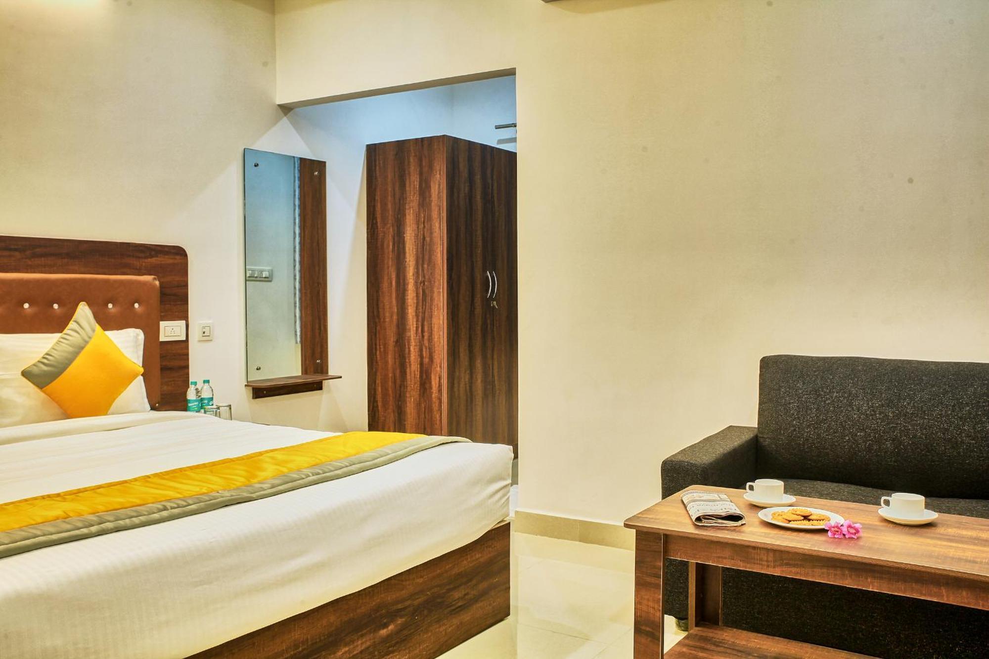 Visa Inn Hotel 4Kms From Airport L Free Airport Pickup & Drop 24X7 Devanahalli Exterior photo