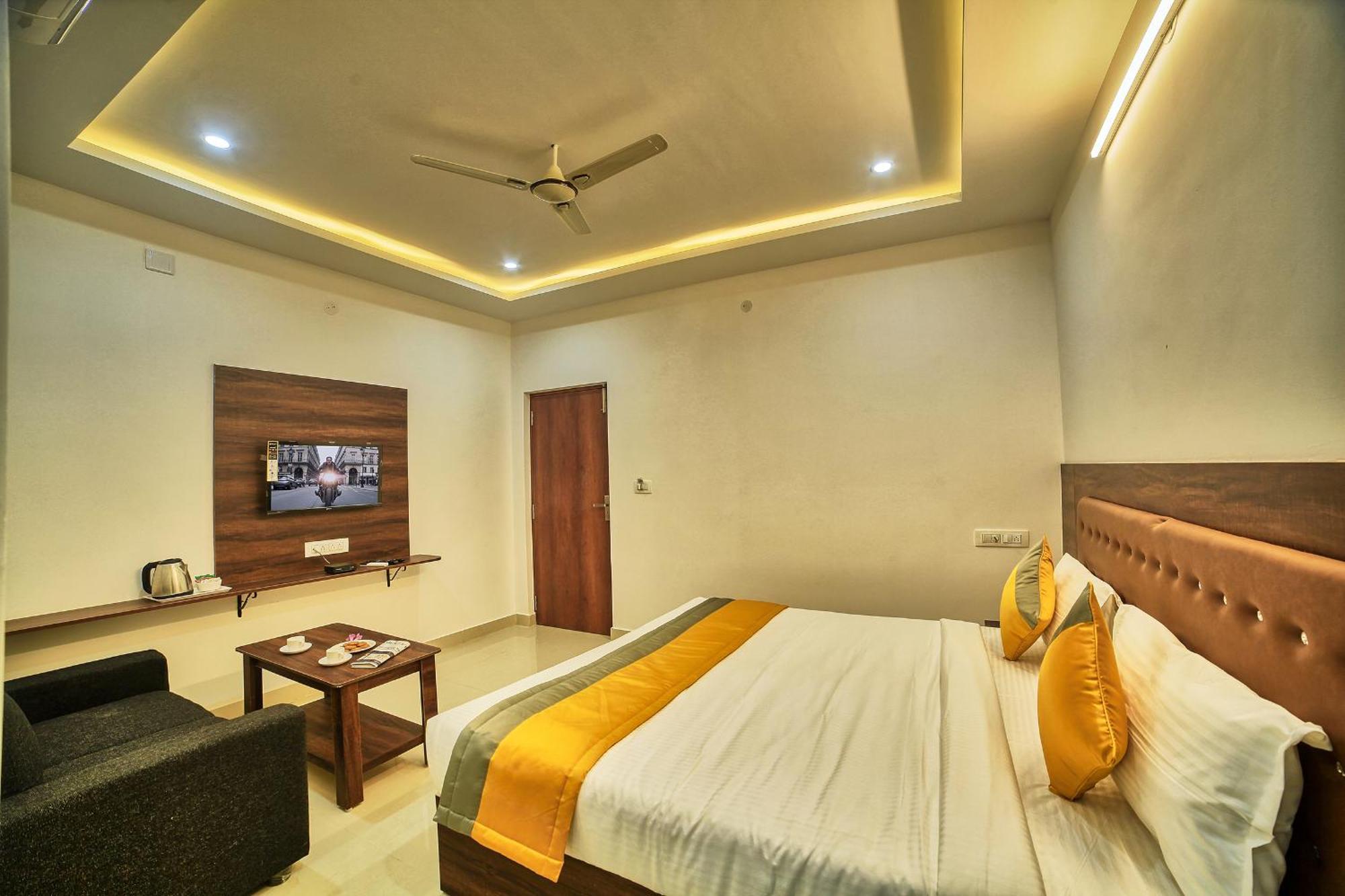 Visa Inn Hotel 4Kms From Airport L Free Airport Pickup & Drop 24X7 Devanahalli Exterior photo